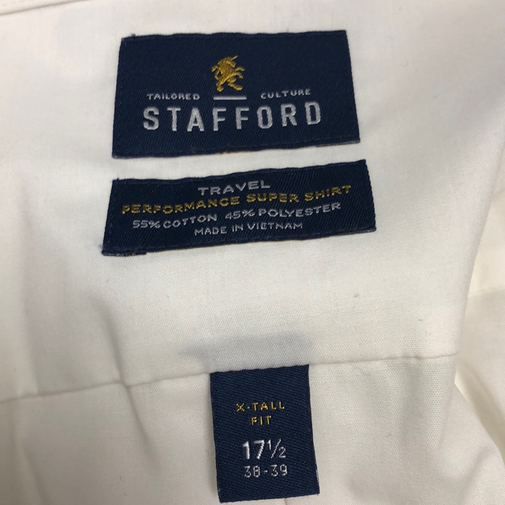 Stafford extra tall dress shirt. Barely worn. No stains.